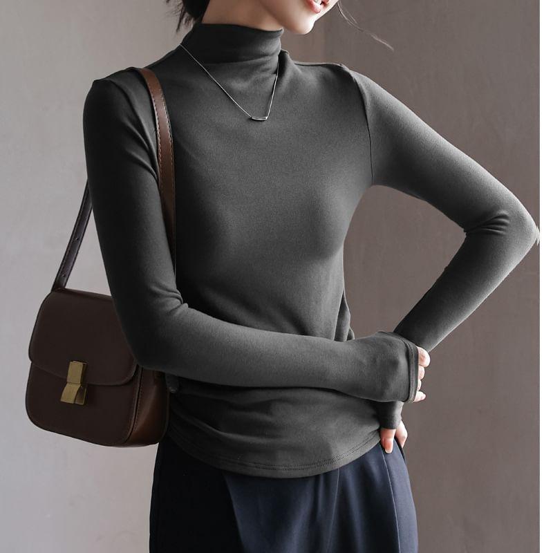 Long-Sleeve Mock Neck Plain Dancing Top Product Image