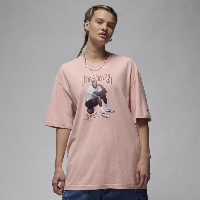 Women's Jordan Oversized Graphic T-Shirt Product Image