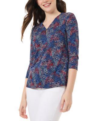 Women's Printed Moss Crepe V-Neck Top Product Image