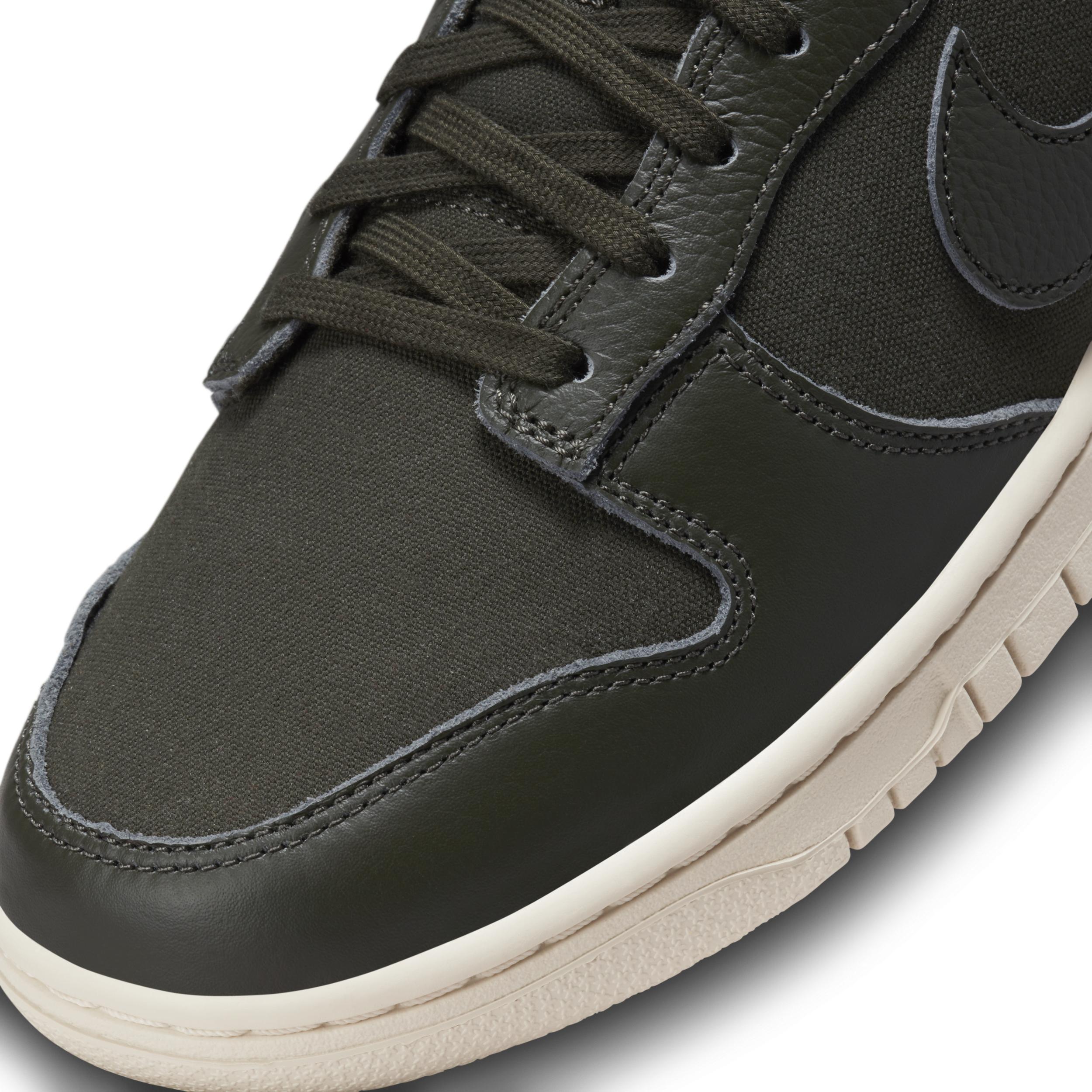 Nike Dunk Low Retro Premium Sneaker Product Image