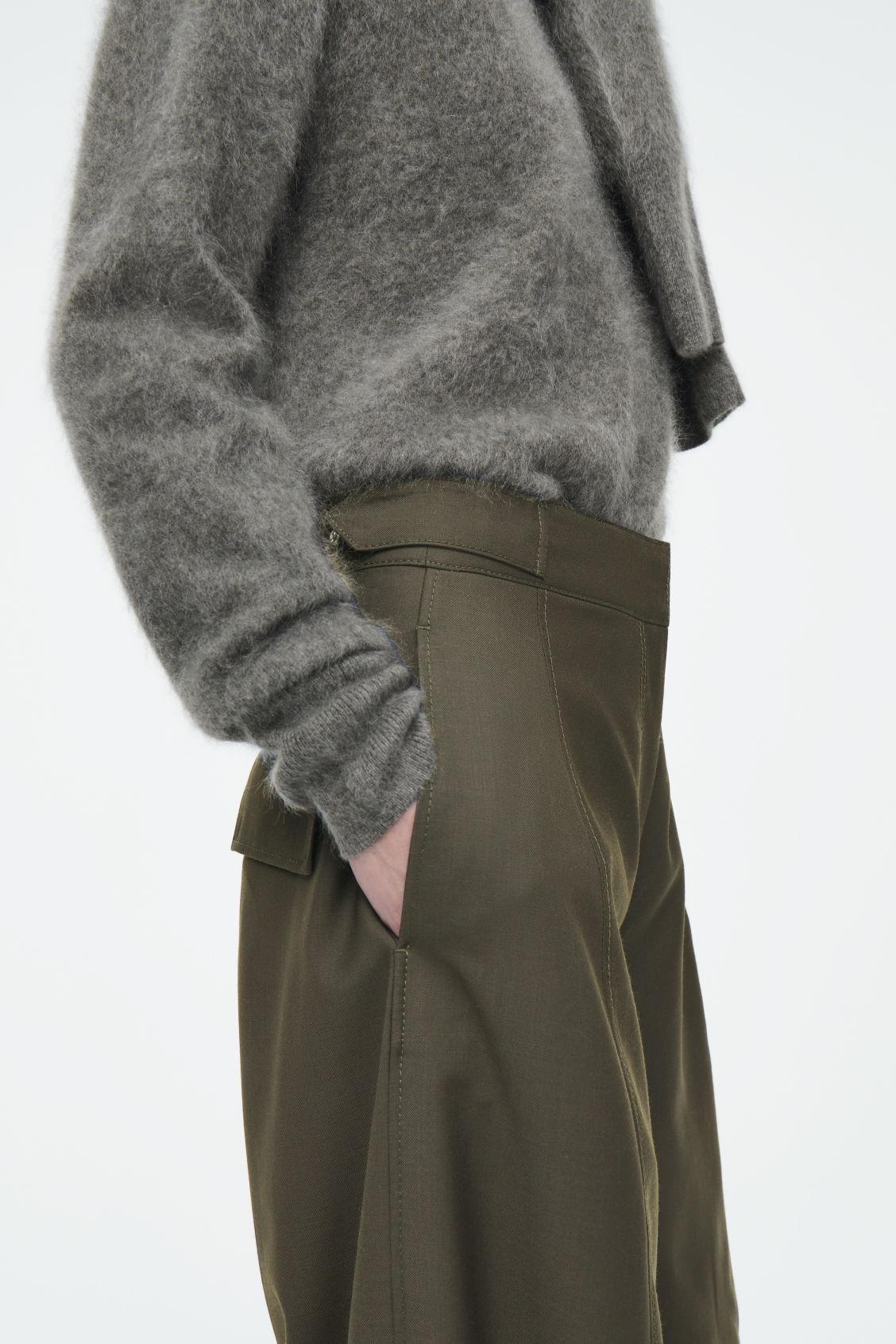 WOOL BARREL-LEG UTILITY TROUSERS Product Image