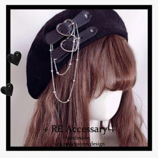 Heart Buckled Beret product image