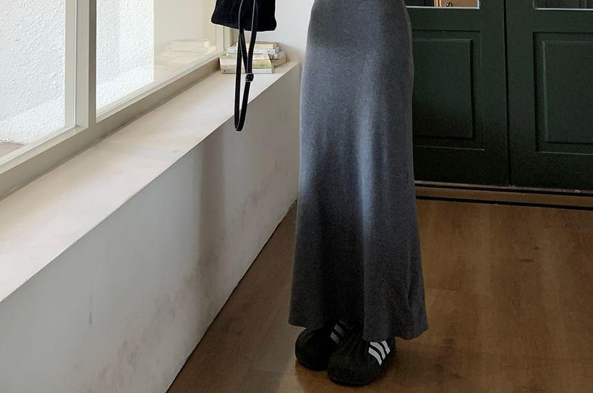 Long Sleeve Crew Neck Plain Henley Bodycon Maxi Dress Product Image