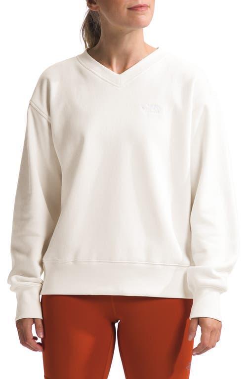 The North Face Evolution V-Neck Sweatshirt (TNF ) Women's Clothing Product Image