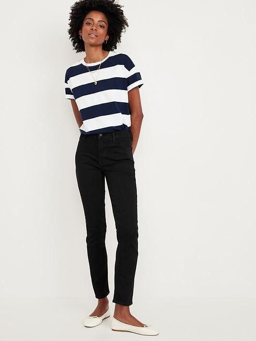 High-Waisted Wow Straight Jeans Product Image