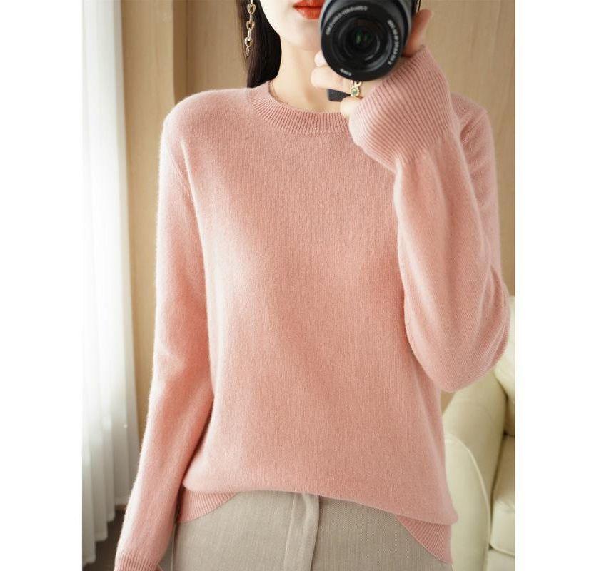 Long-Sleeve Round Neck Plain Knit Top Product Image