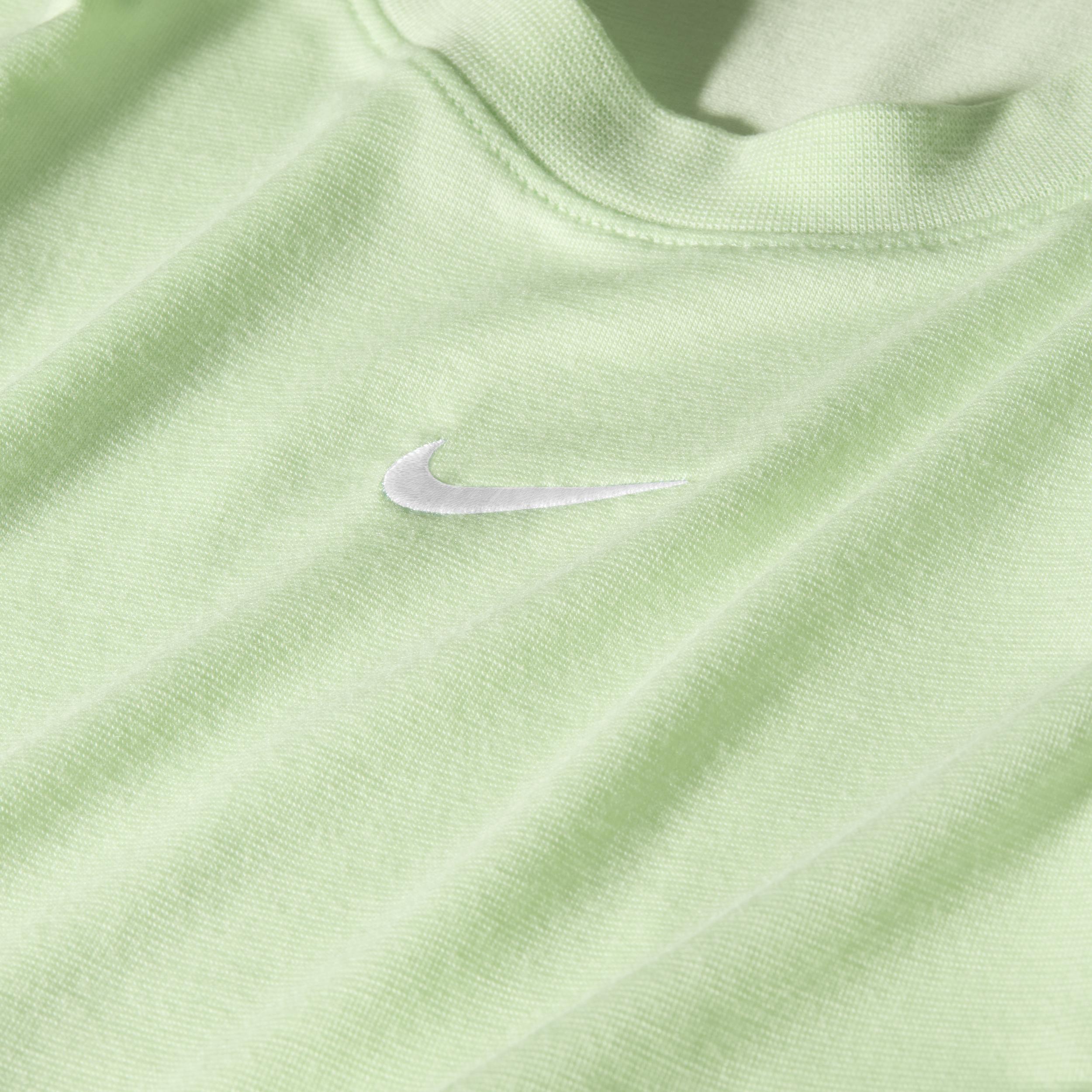 Women's Nike Sportswear Essential Slim Cropped T-Shirt Product Image