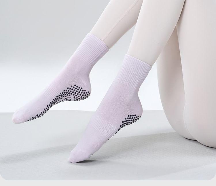 Striped / Plain Yoga Socks Product Image