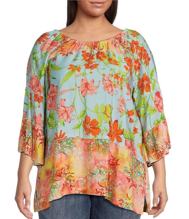 Calessa Plus Size Size Floral Print Scoop Neck 3/4 Tiered Sleeve Tunic Product Image