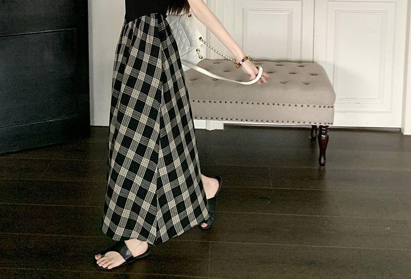 Sleeveless Crew Neck Plaid Panel Maxi A-Line Dress Product Image