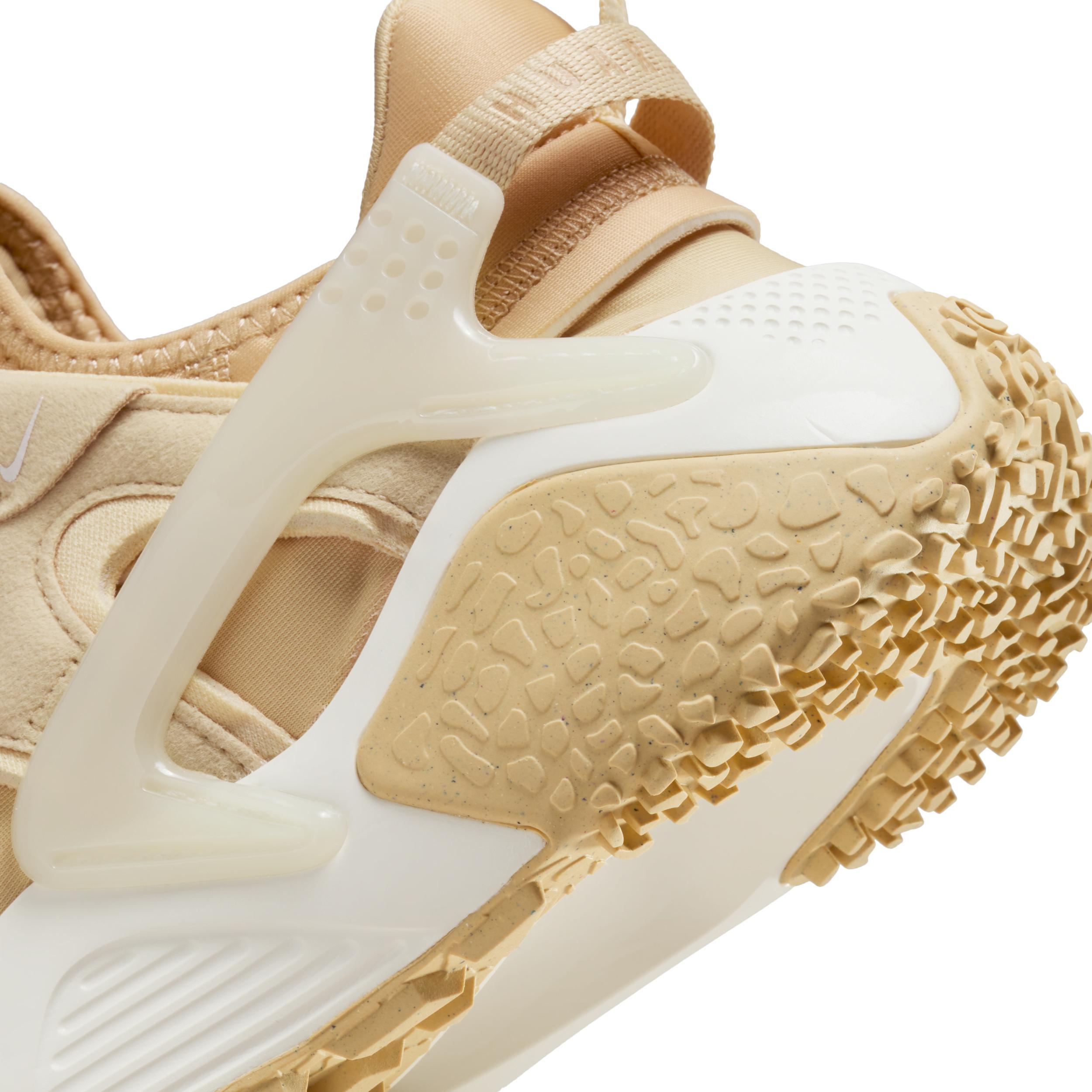 Nike Womens Air Huarache Craft Casual Shoes Product Image