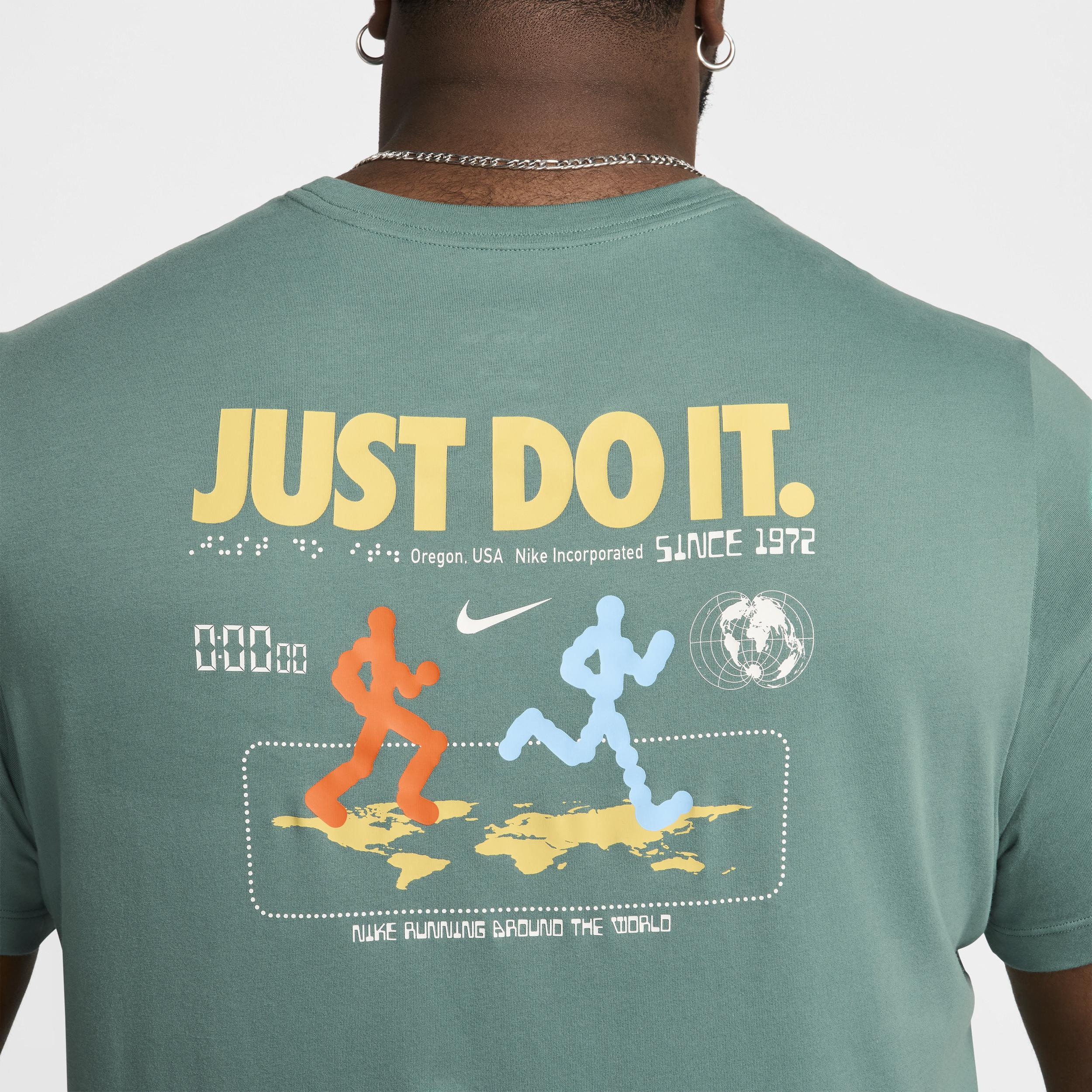 Nike Men's Dri-FIT Running T-Shirt Product Image