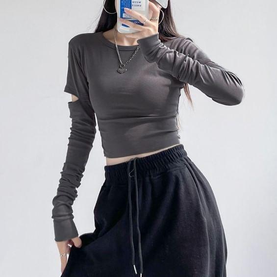 Long-Sleeve Crew Neck Plain Cutout Crop T-Shirt Product Image