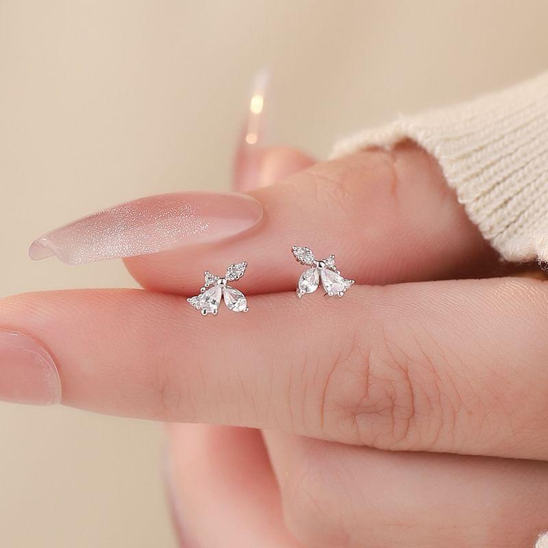 S999 Sterling Silver Rhinestone Floral Stud Earring Product Image