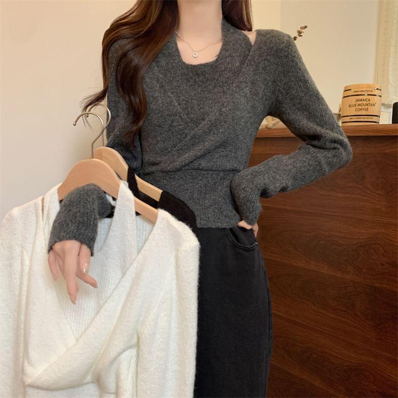 Mock Two-Piece Long-Sleeve Plain Knit Top Product Image