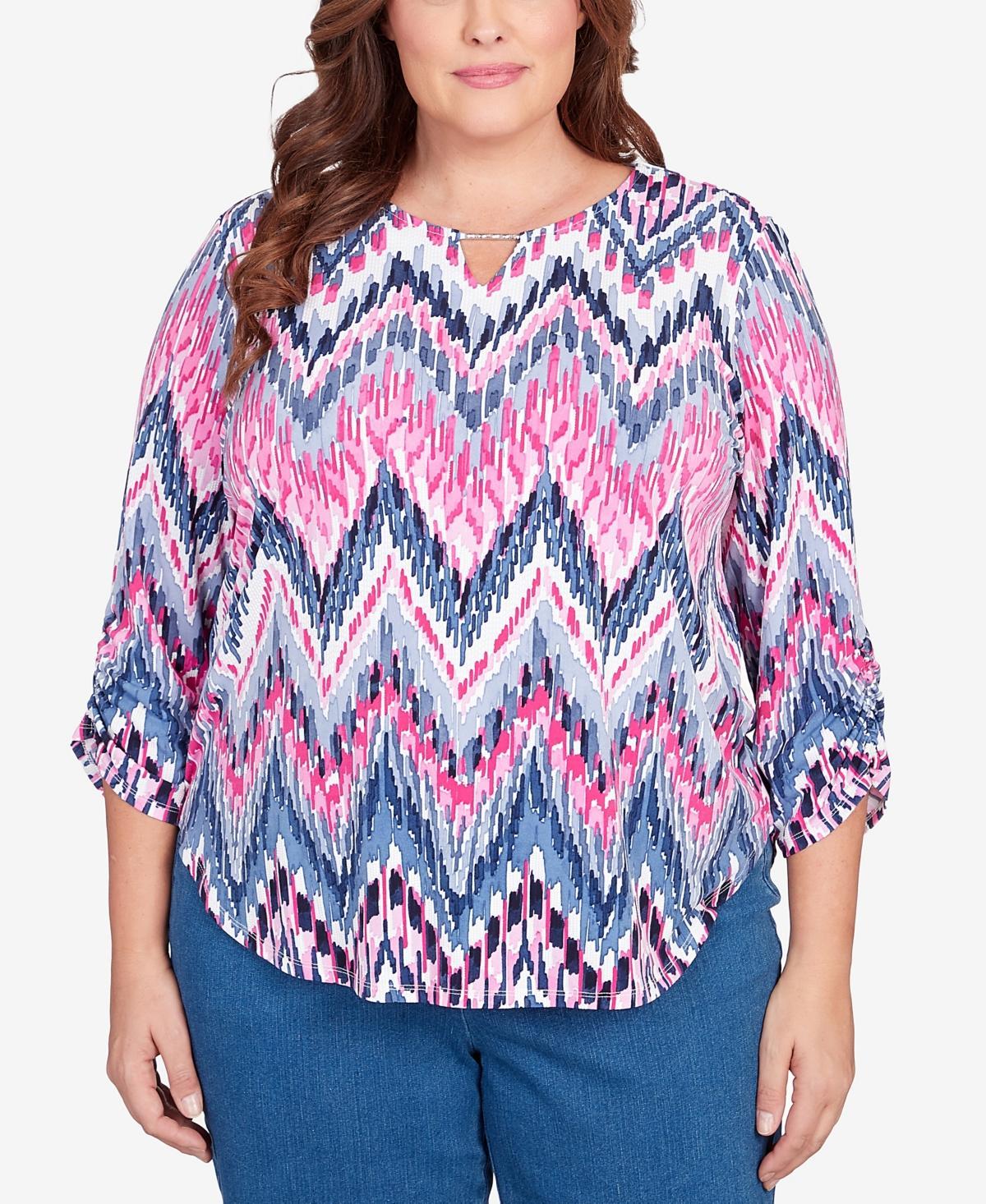 Alfred Dunner Plus Size Classic Puff Print Ikat Chevron Split Neck Top Product Image