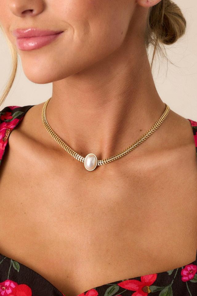 Moonlit Moments Ivory Pearl & Gold Chain Necklace Product Image