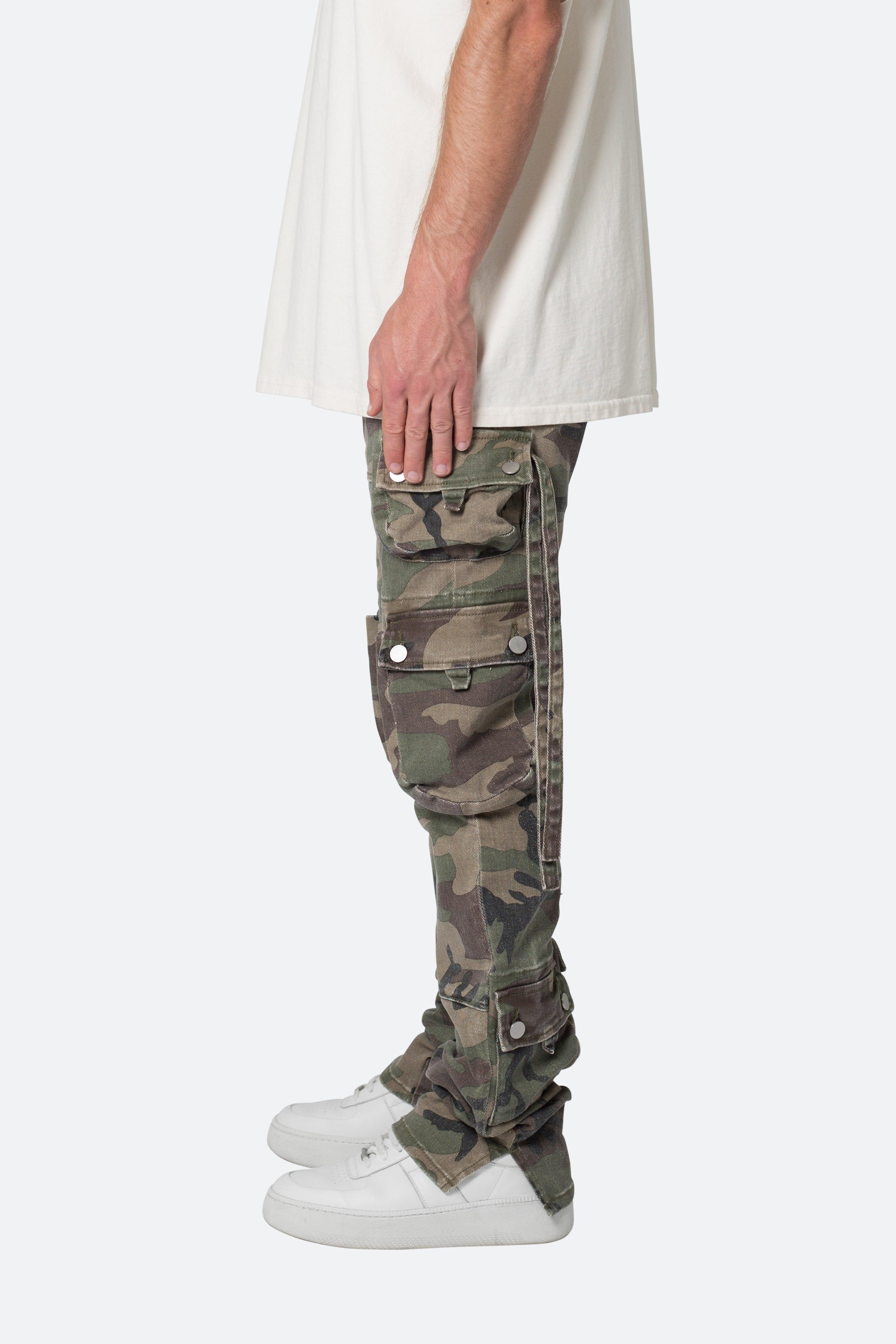 D152 Cargo Pants - Woodland Camo Product Image