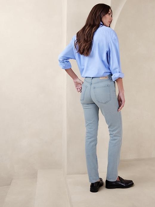 The Slim Jean Product Image