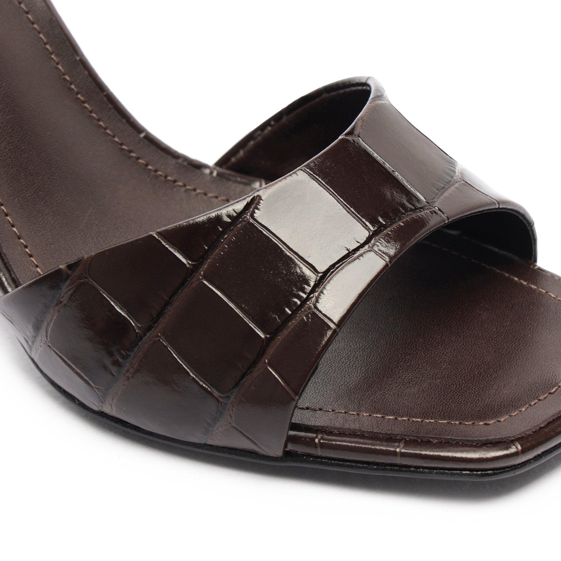 Posseni Leather Sandal Female Product Image