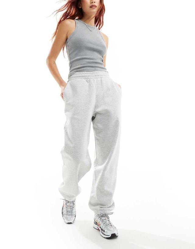 Weekday sweatpants in heather gray Product Image