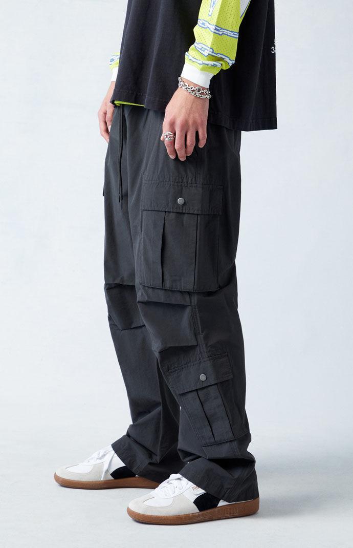 Men's Baggy Cargo Pants - Product Image