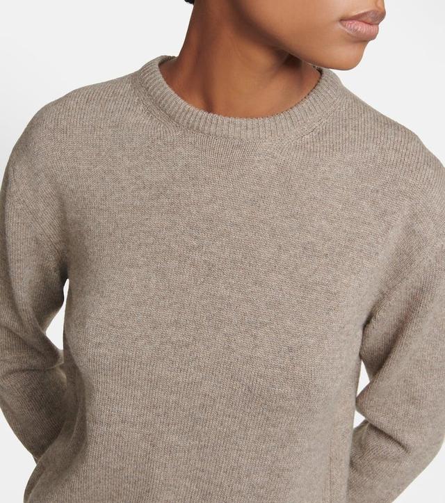 THE ROW Darcis Cashmere Crewneck Sweater In Beige Product Image