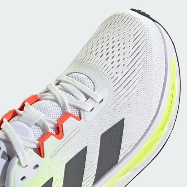 Questar 3 Running Shoes Product Image