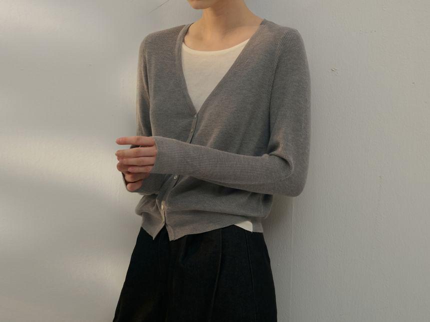 V-Neck Mock Two Piece Ribbed Knit Sweater Product Image