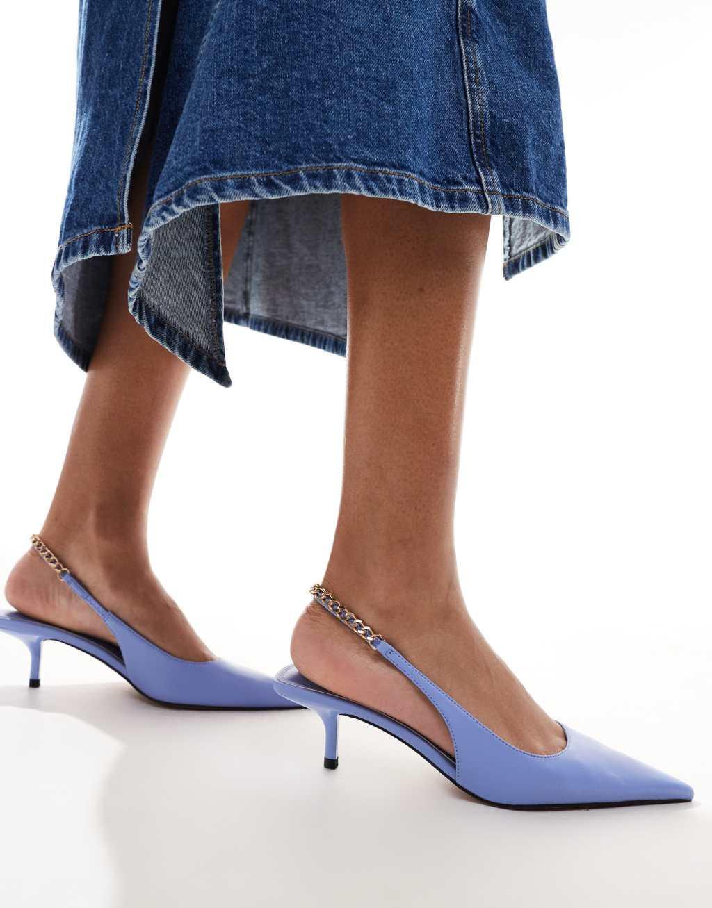 ASOS DESIGN Sharp slingback chain detail mid shoes in blue Product Image