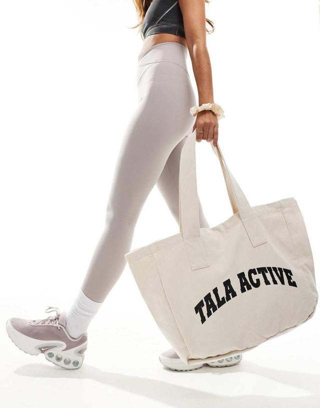 Tala Active tote bag in cream Product Image