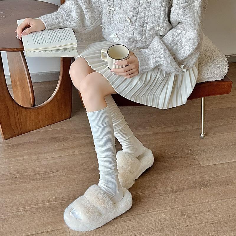 Plain Ribbed Knee High Socks Product Image