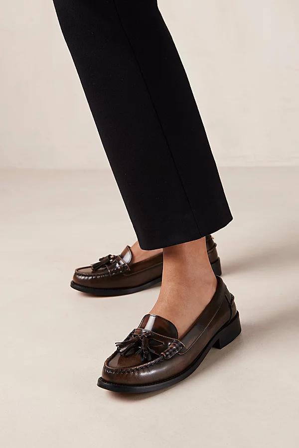 ALOHAS Terrane Tassel Loafer Product Image