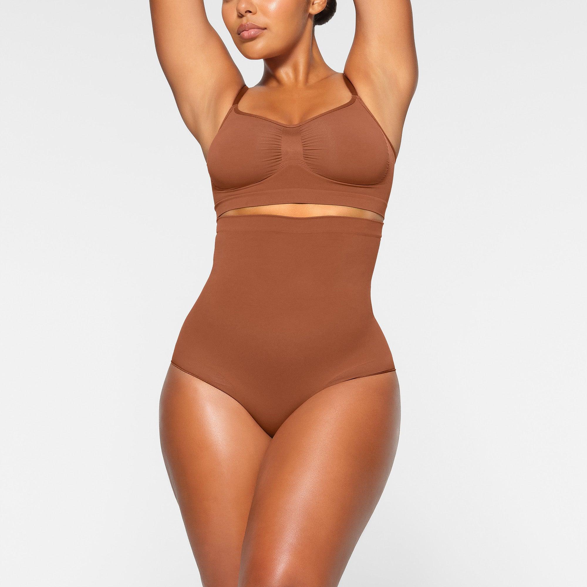 SEAMLESS SCULPT BRALETTE | BRONZE Product Image