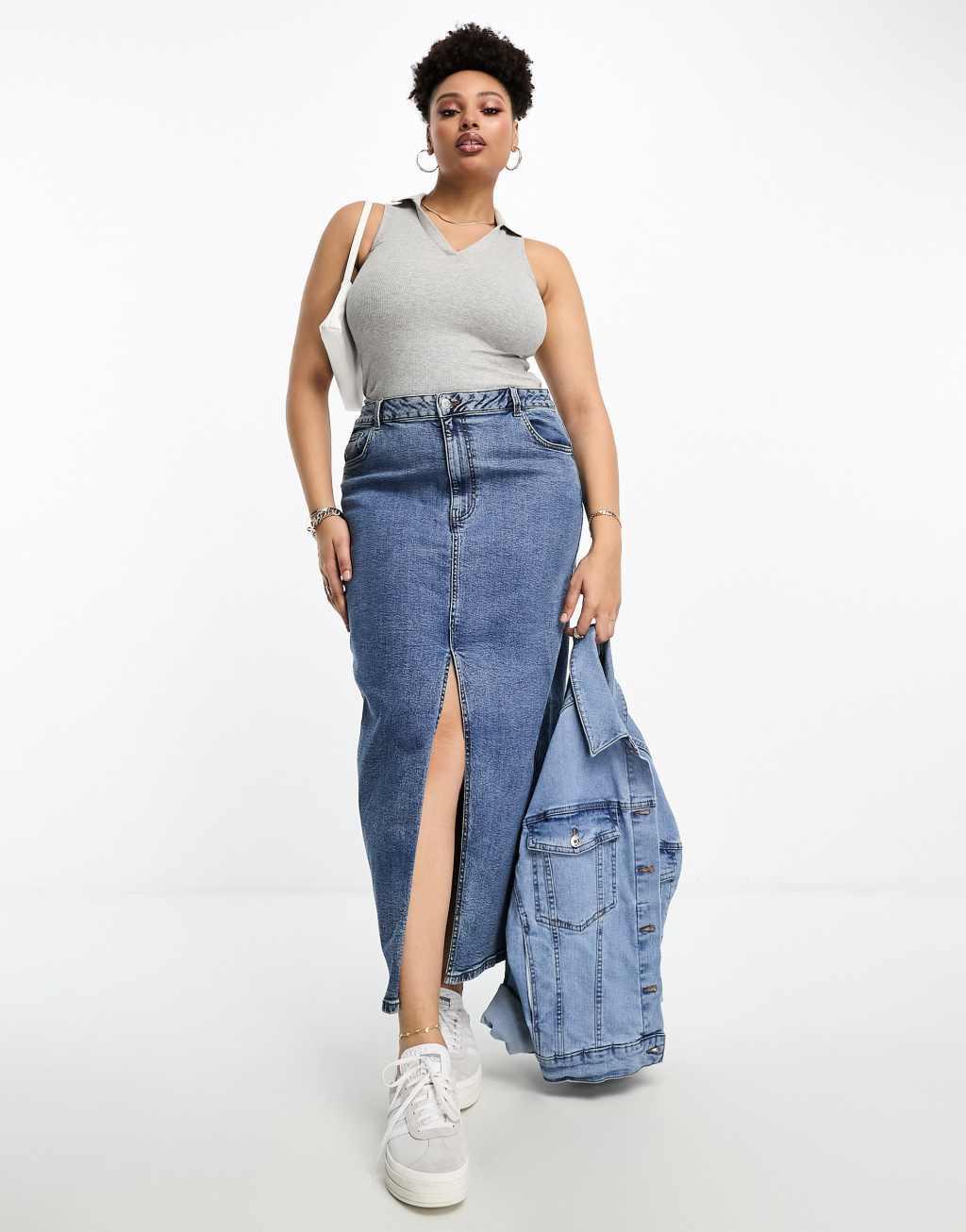 ASOS DESIGN Curve denim maxi skirt with split hem in midwash Product Image