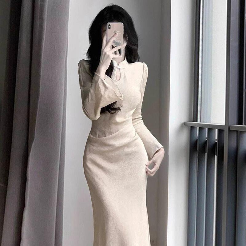 Long Sleeve Mandarin Collar Plain Keyhole Maxi Mermaid Dress Product Image