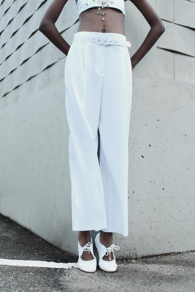 PLEATED BELTED PANTS Product Image