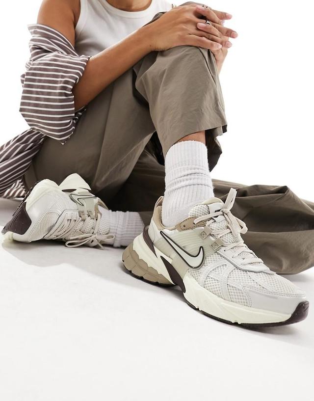 Nike V2K Run sneakers Product Image