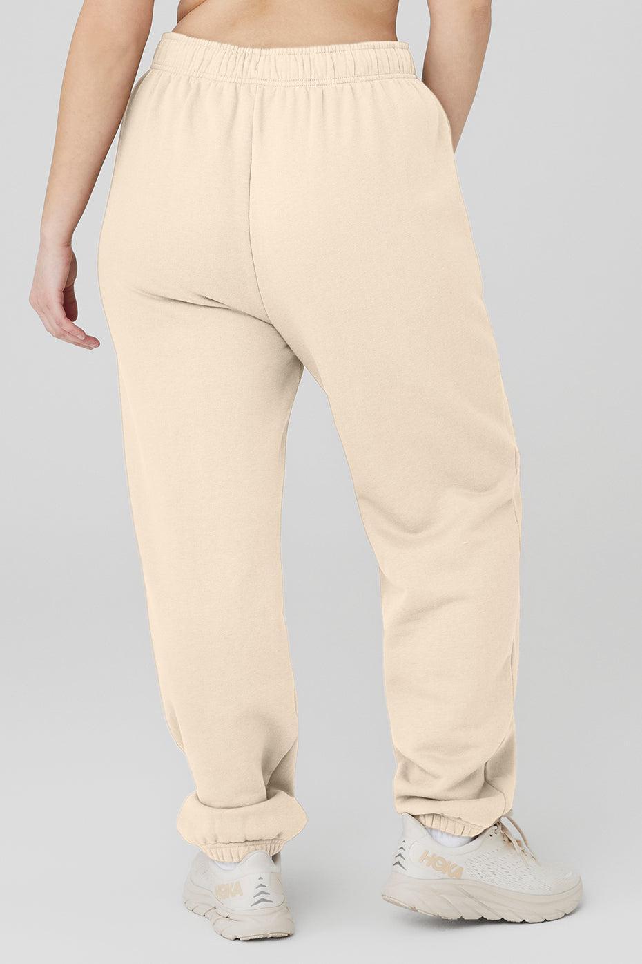 Accolade Sweatpant - Macadamia Male Product Image