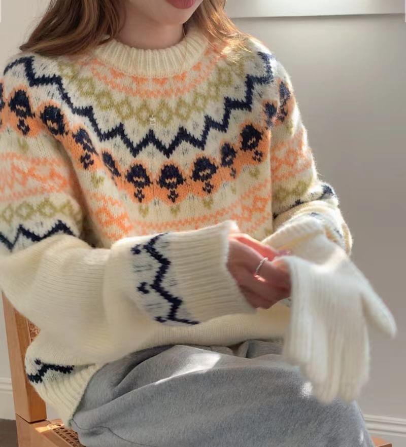 Round Neck Patterned Oversized Sweater Product Image