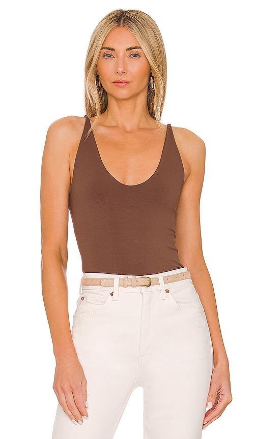 Seamless V Neck Cami Product Image