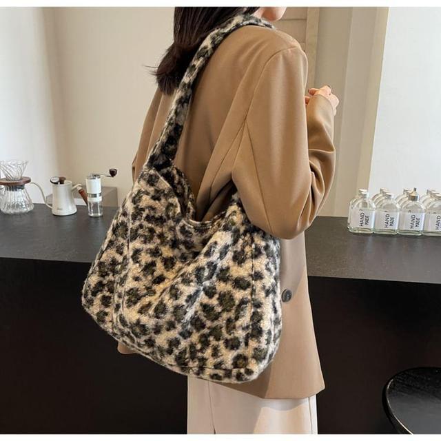 Leopard Patterned Boucle Tote Bag Product Image