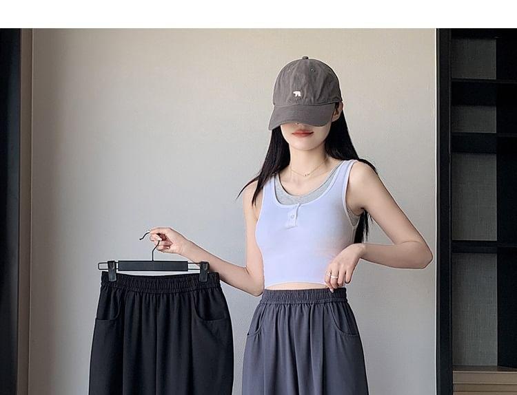 Elastic Waist Plain Cropped Straight Leg Pants Product Image