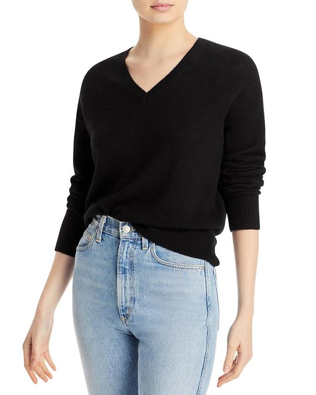 Womens Easy V-Neck Cashmere Sweater Product Image