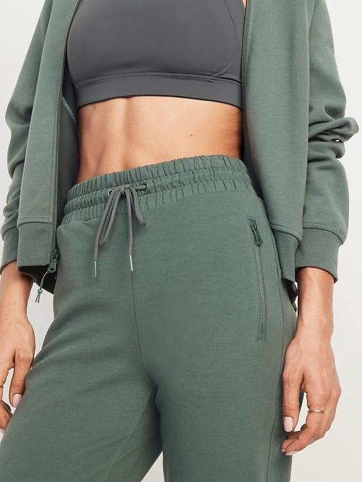 High-Waisted Dynamic Fleece Joggers Product Image