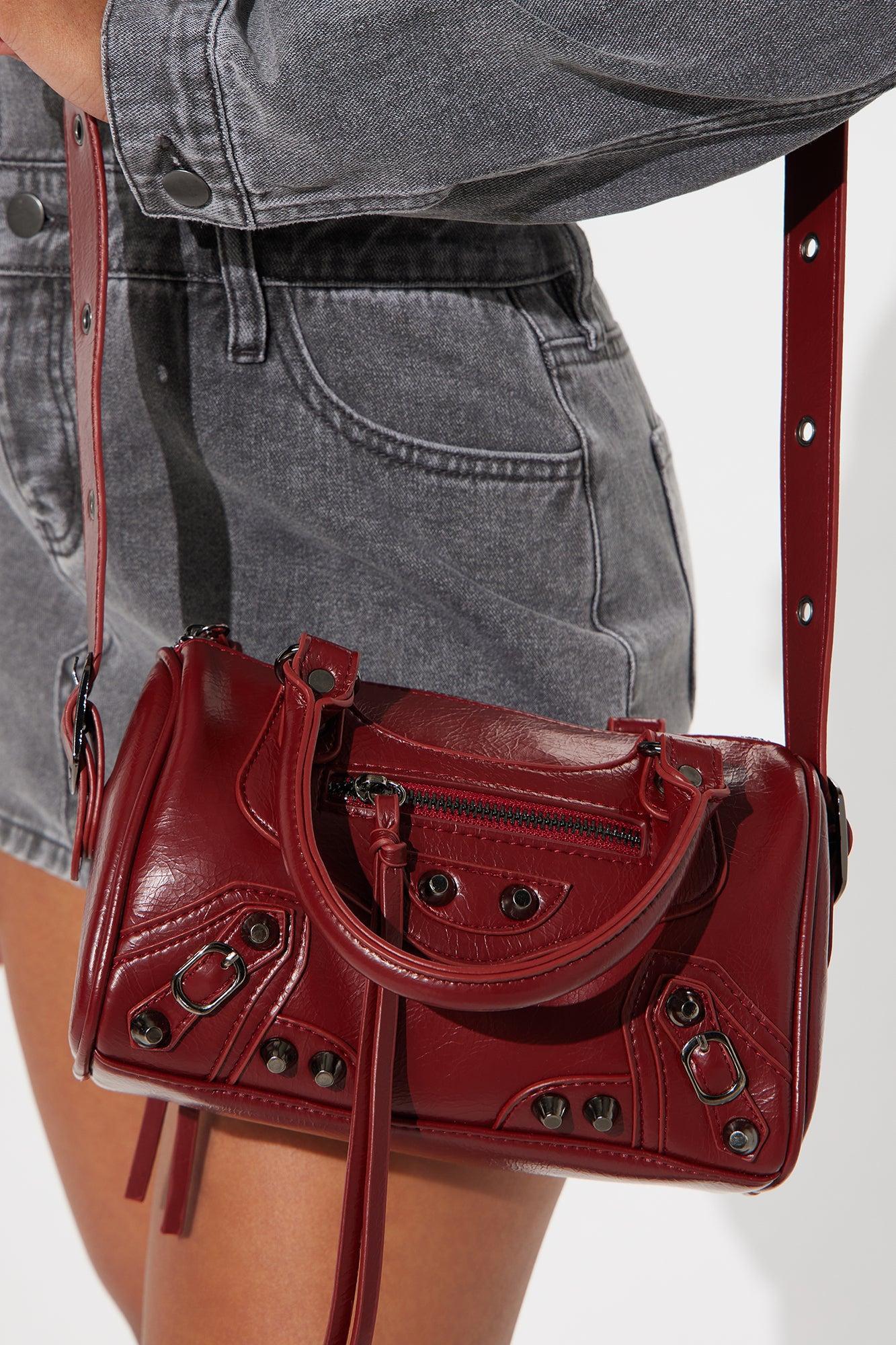 High Ratings Handbag  - Red Product Image