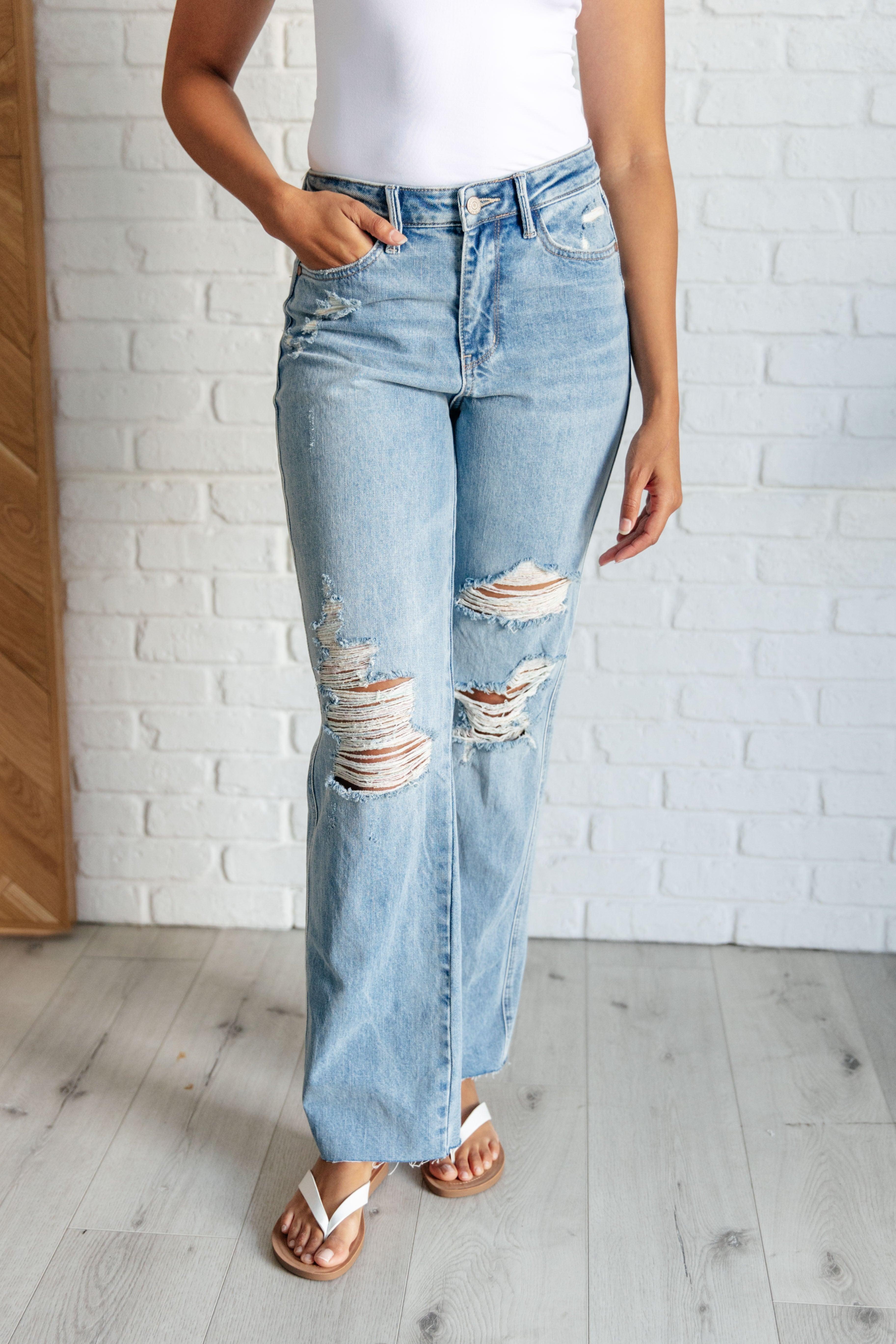 88671   Ramona Hi-Rise Rigid Magic Destroyed Straight Judy Blue Jeans - ONLINE EXCLUSIVE! Product Image