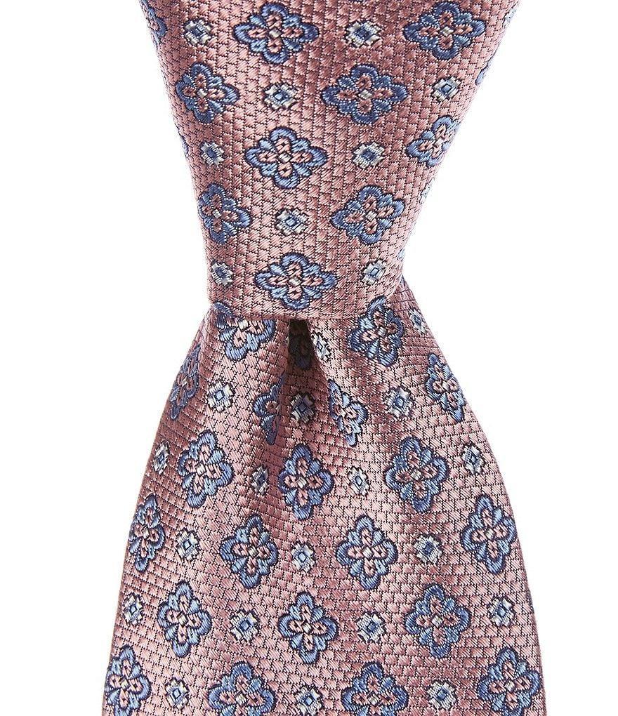 Roundtree & Yorke Floral/Medallion 3 1/8#double; Woven Silk Tie Product Image