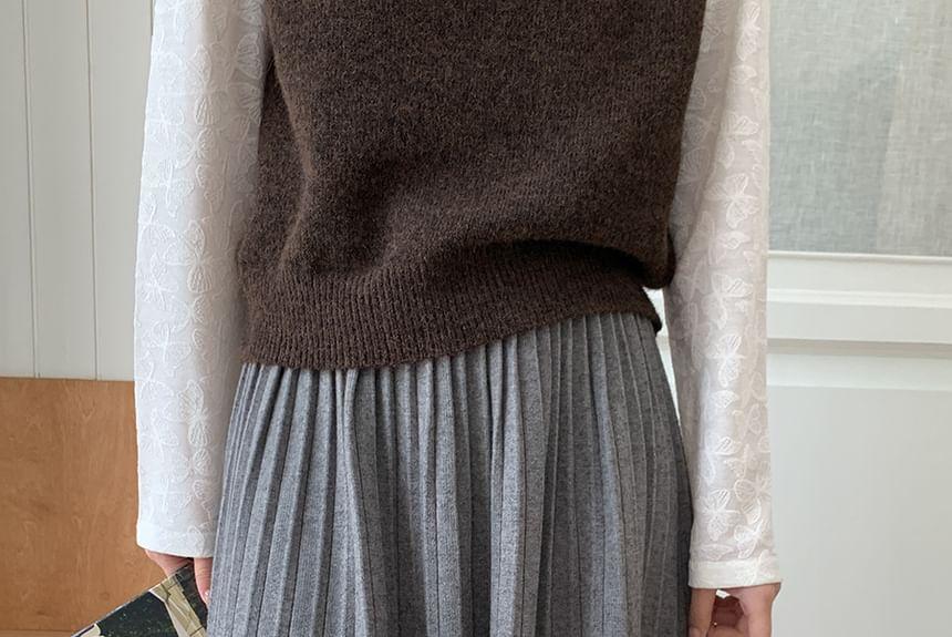 High Rise Plain Knitted Mini Pleated Skirt Product Image