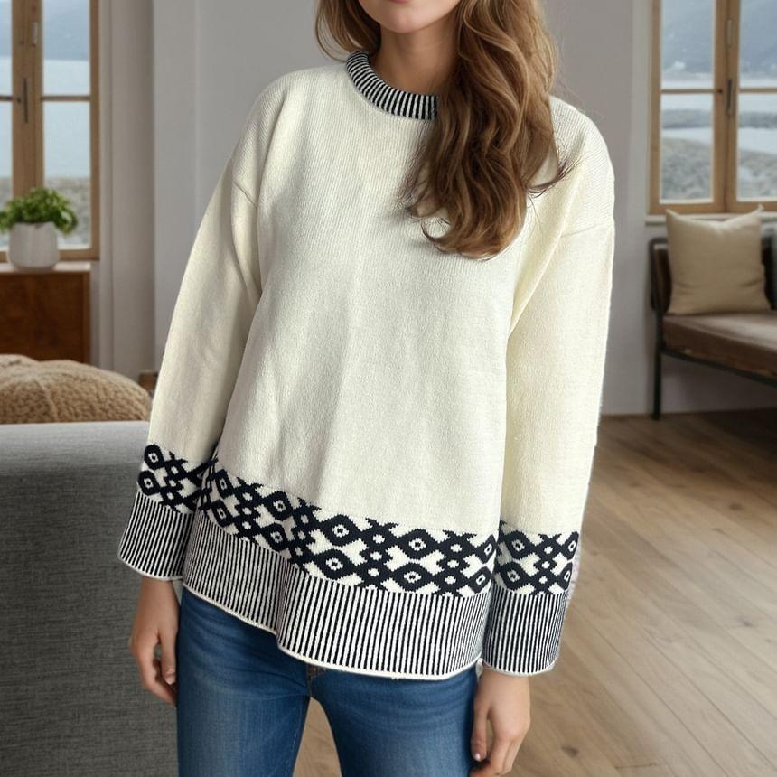 Round Neck Pattern Jacquard Sweater Product Image